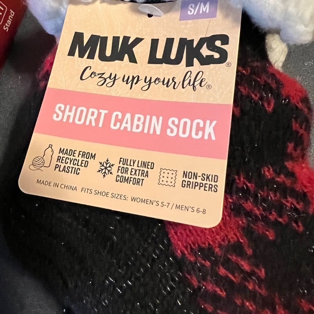 Muk Luks Black and Red Cozy Cabin Socks
